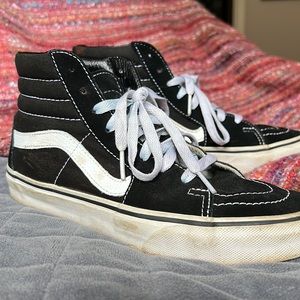 Vans SK8-HI Women 8.5/Men 7 Black and White